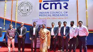 Team Klenzaids with Dr. Bharati Pawar, Union Minister of State for Health & Family Welfare, Government of India.