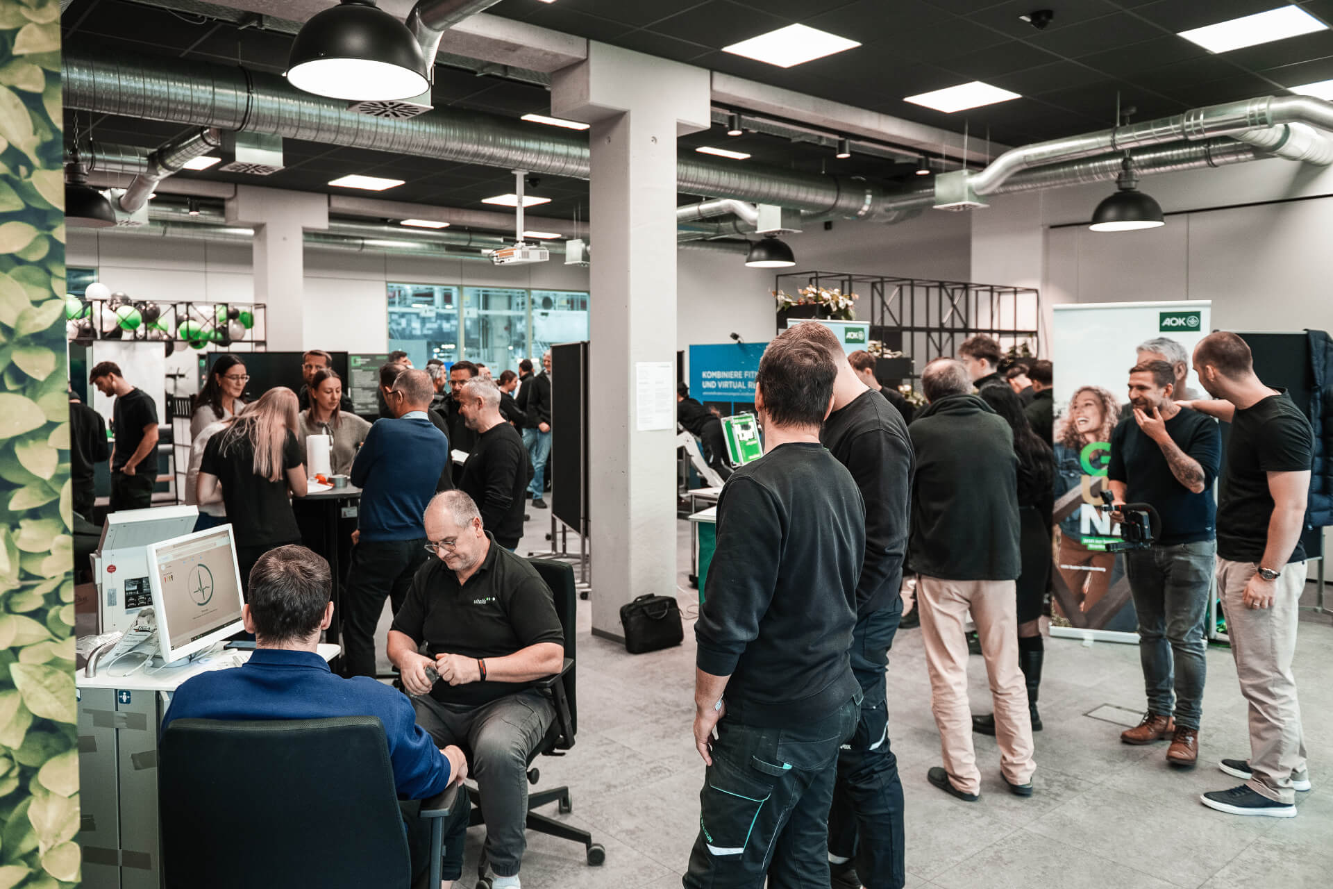 Beim Gesundheitstag von Syntegon in Crailsheim standen zahlreiche Angebote für die Mitarbeitenden zur Auswahl.