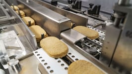 Vorsicht zerbrechlich: Glutenfreie Haferkekse von Nairn’s Oatcakes schonend verpackt