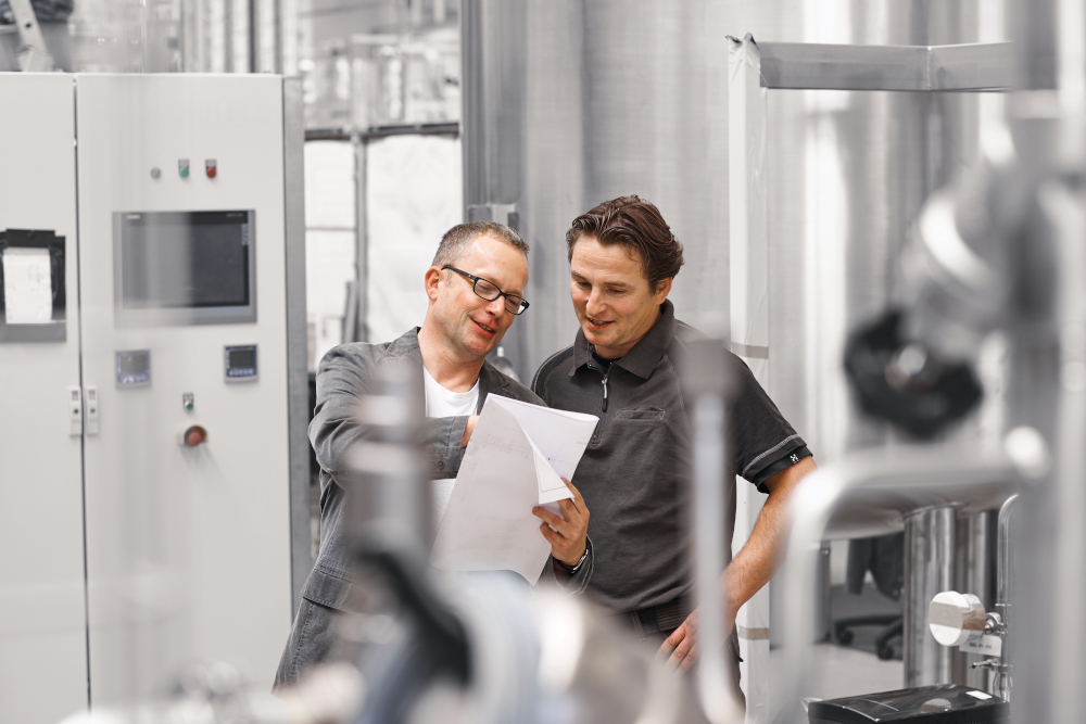 Syntegon workers planning