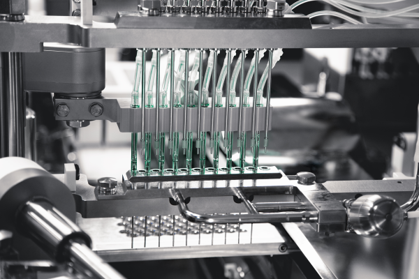 Syntegon's advanced RTU filling equipment for injectables, ensuring precision, sterility, and adaptability for diverse pharmaceutical applications