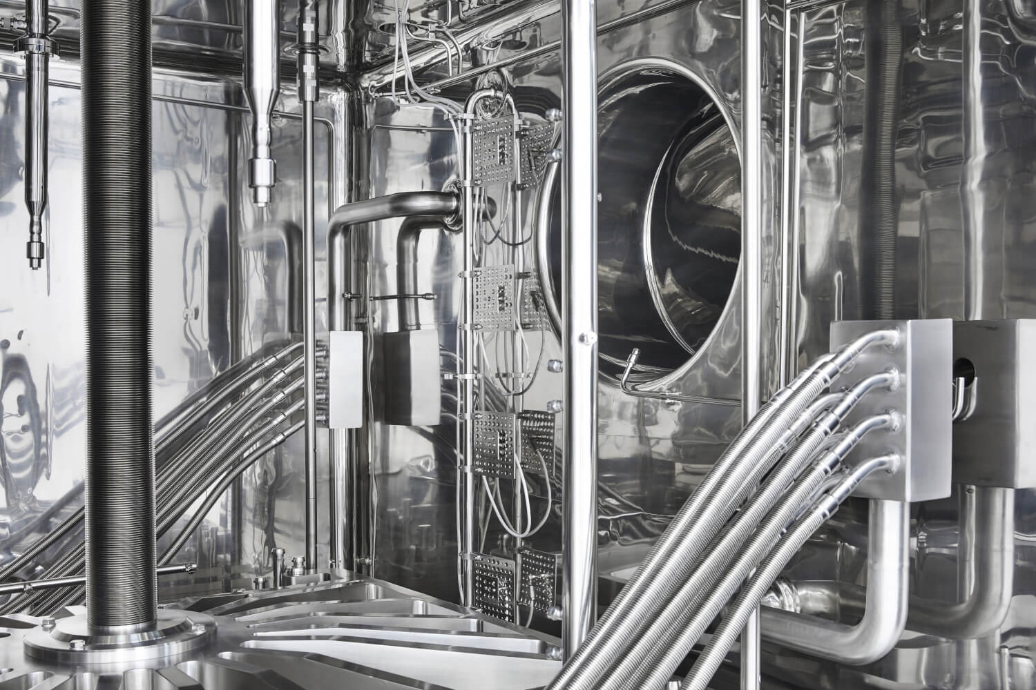 internal-manifolds