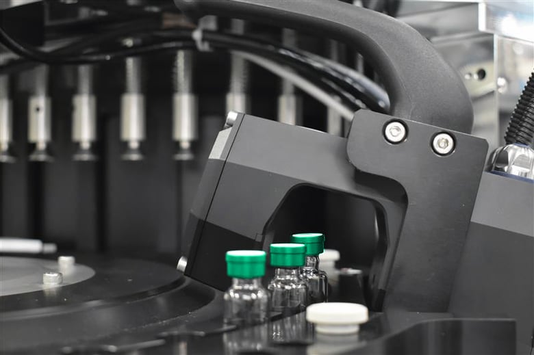 Integrated HSA for automated container closure integrity testing