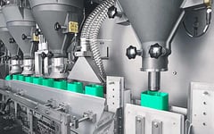 Capsule filling machine – GKF Performance » Syntegon 