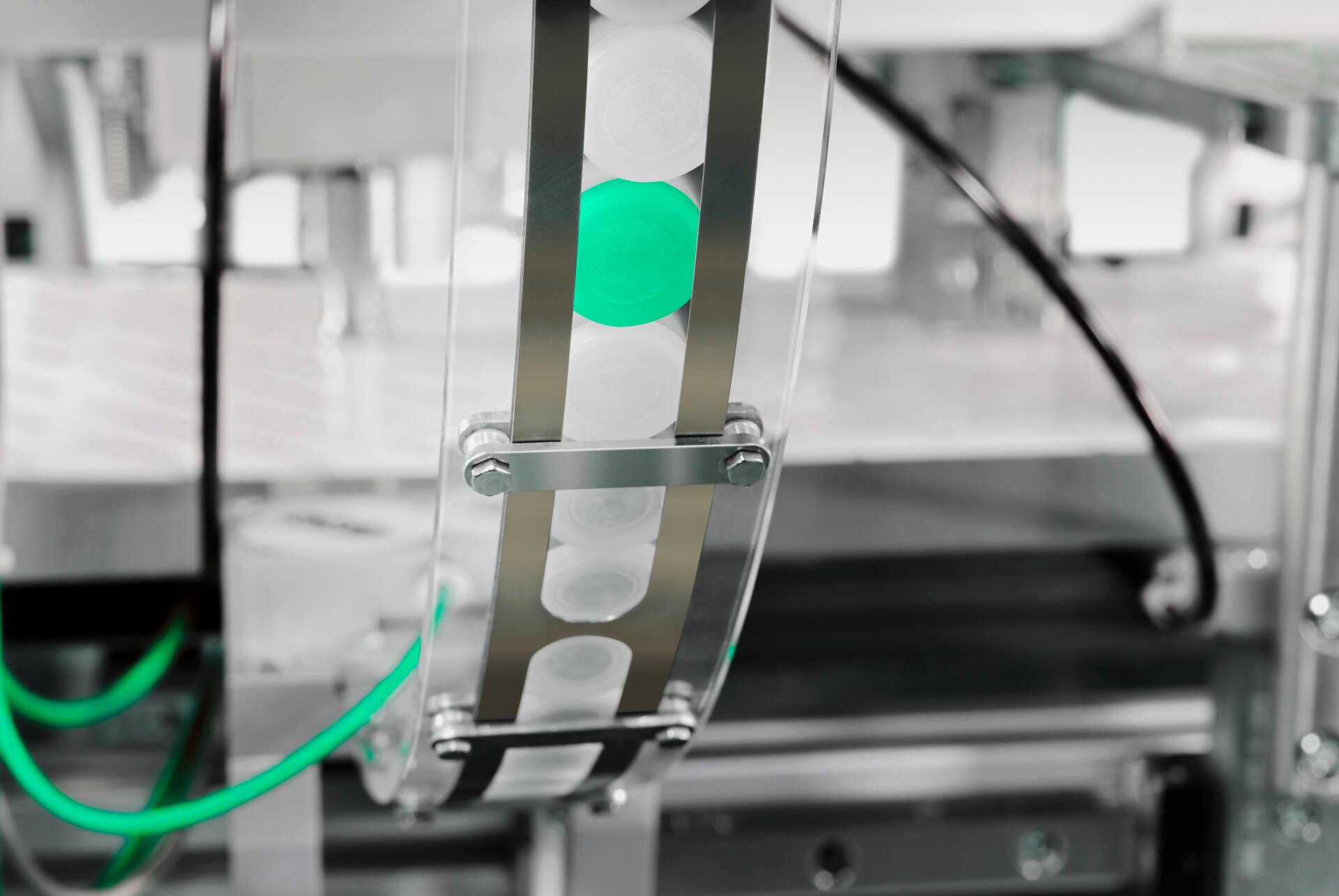 Syntegon launches PMX 4001 vertical bagger for coffee at